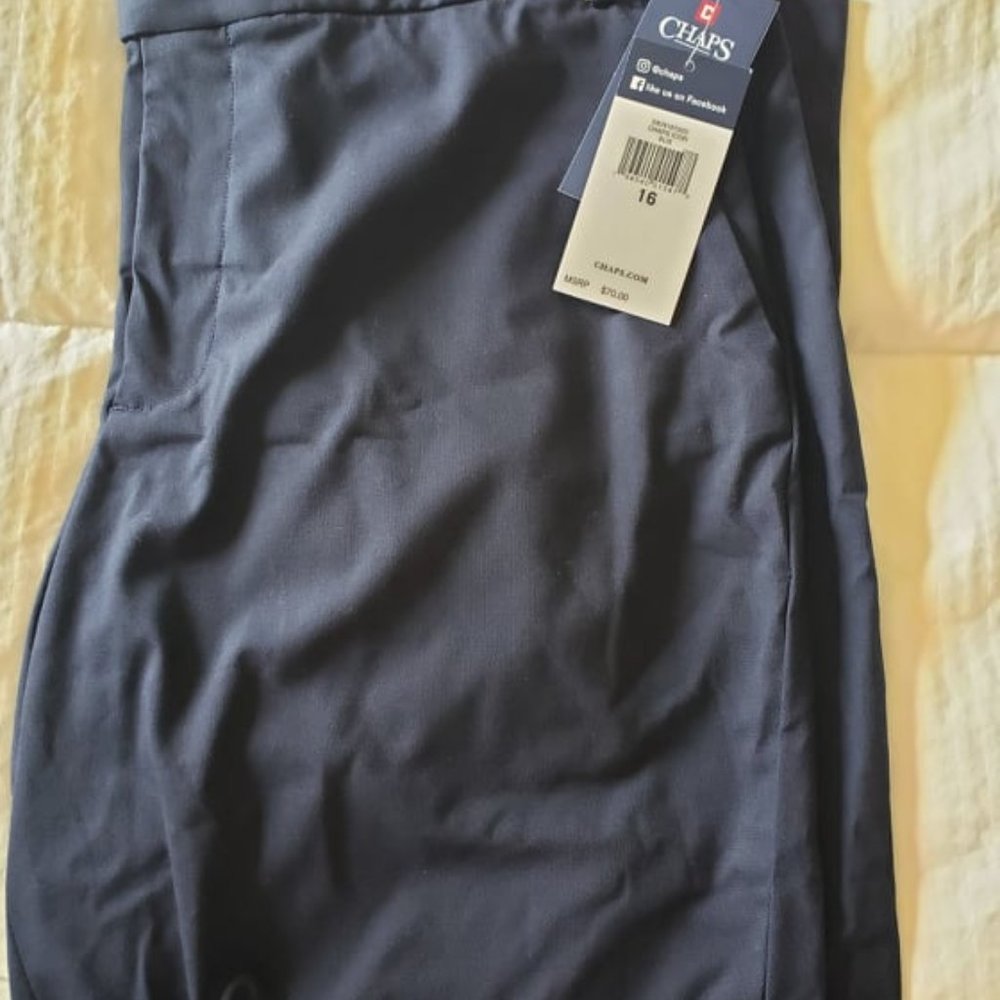 Women's navy blue dress pants. Work. Office. Business. Chaps. Size 16. NWT
